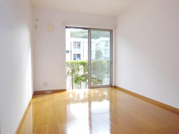 アウグーリオの物件内観写真